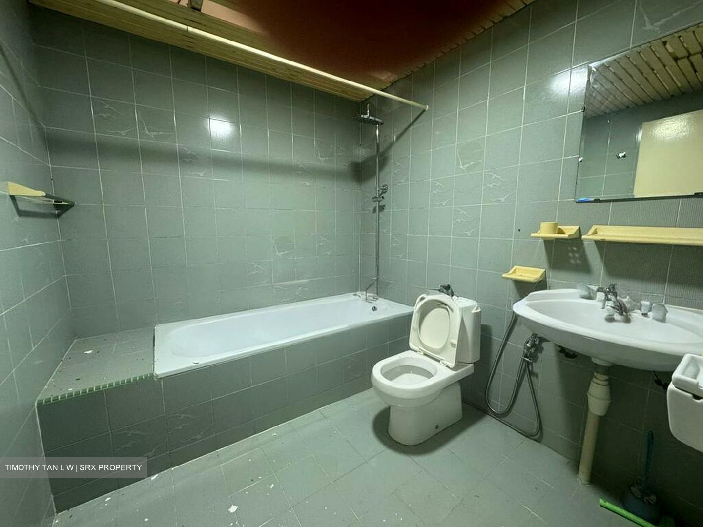 Pasir Ris Beach Park (D18), Terrace #504616961